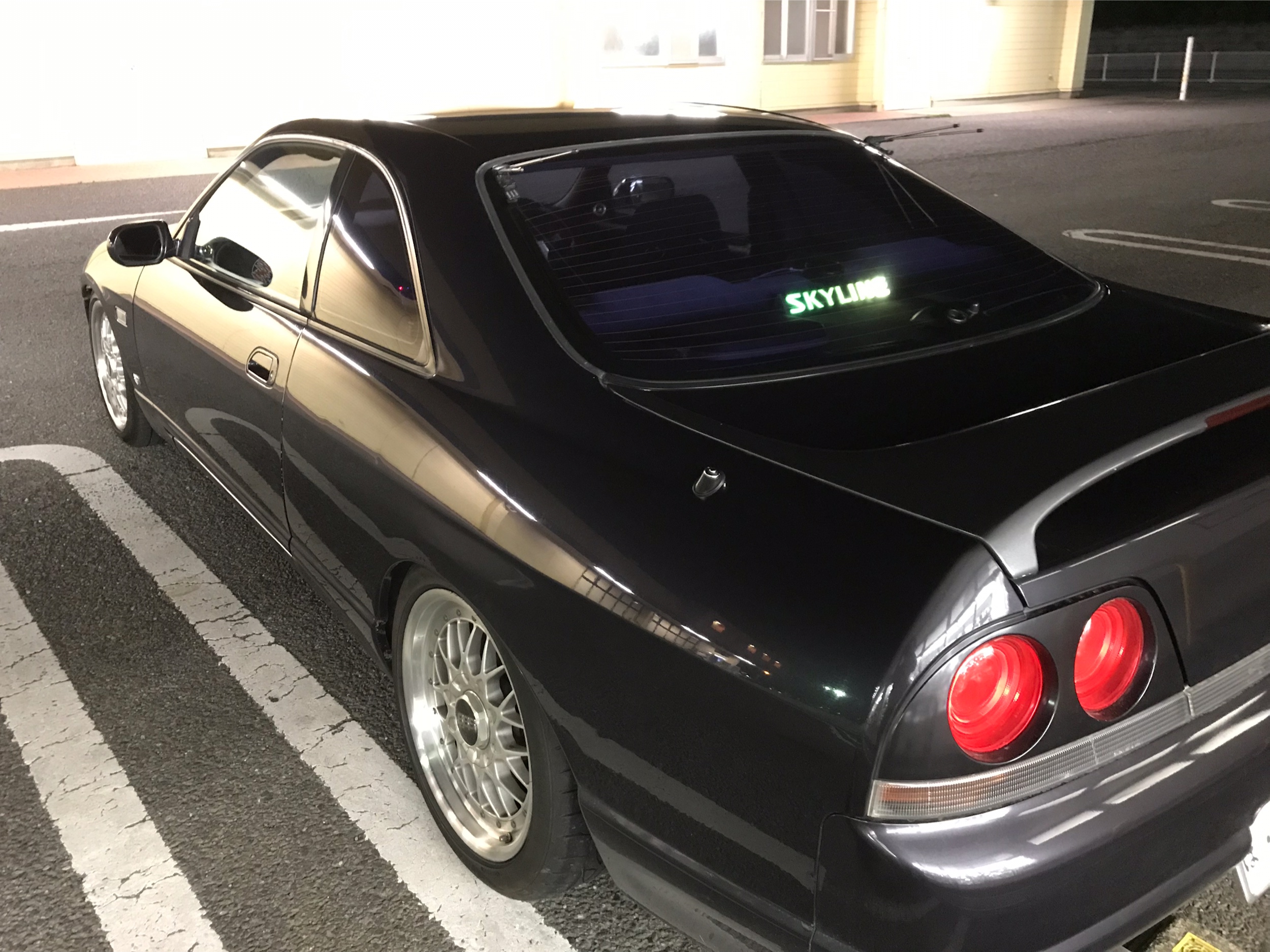 Nissan skyline ecr33