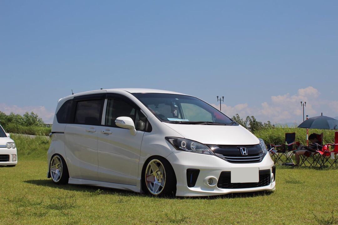 Honda freed gb4