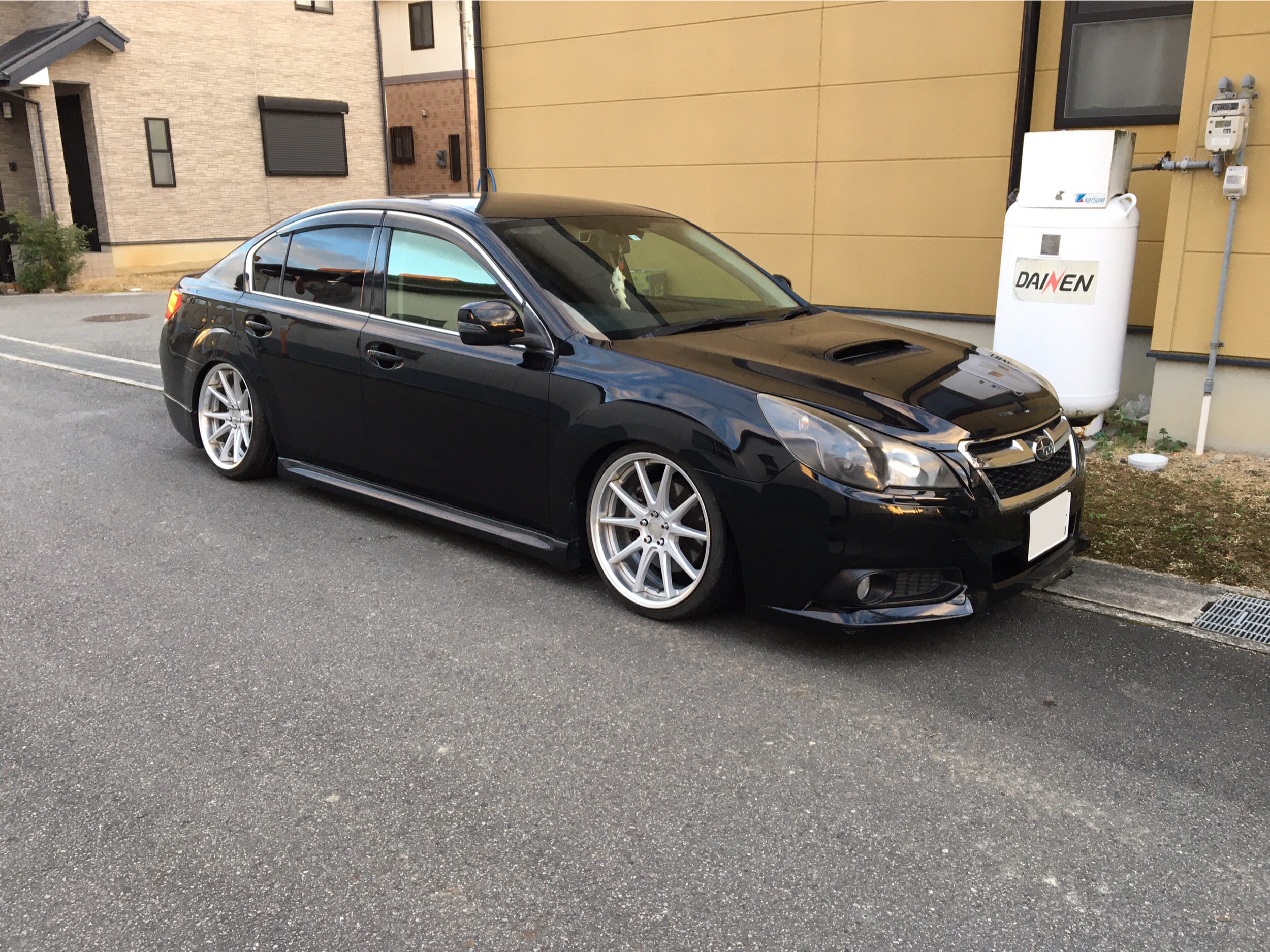 Subaru legacy b4 be9