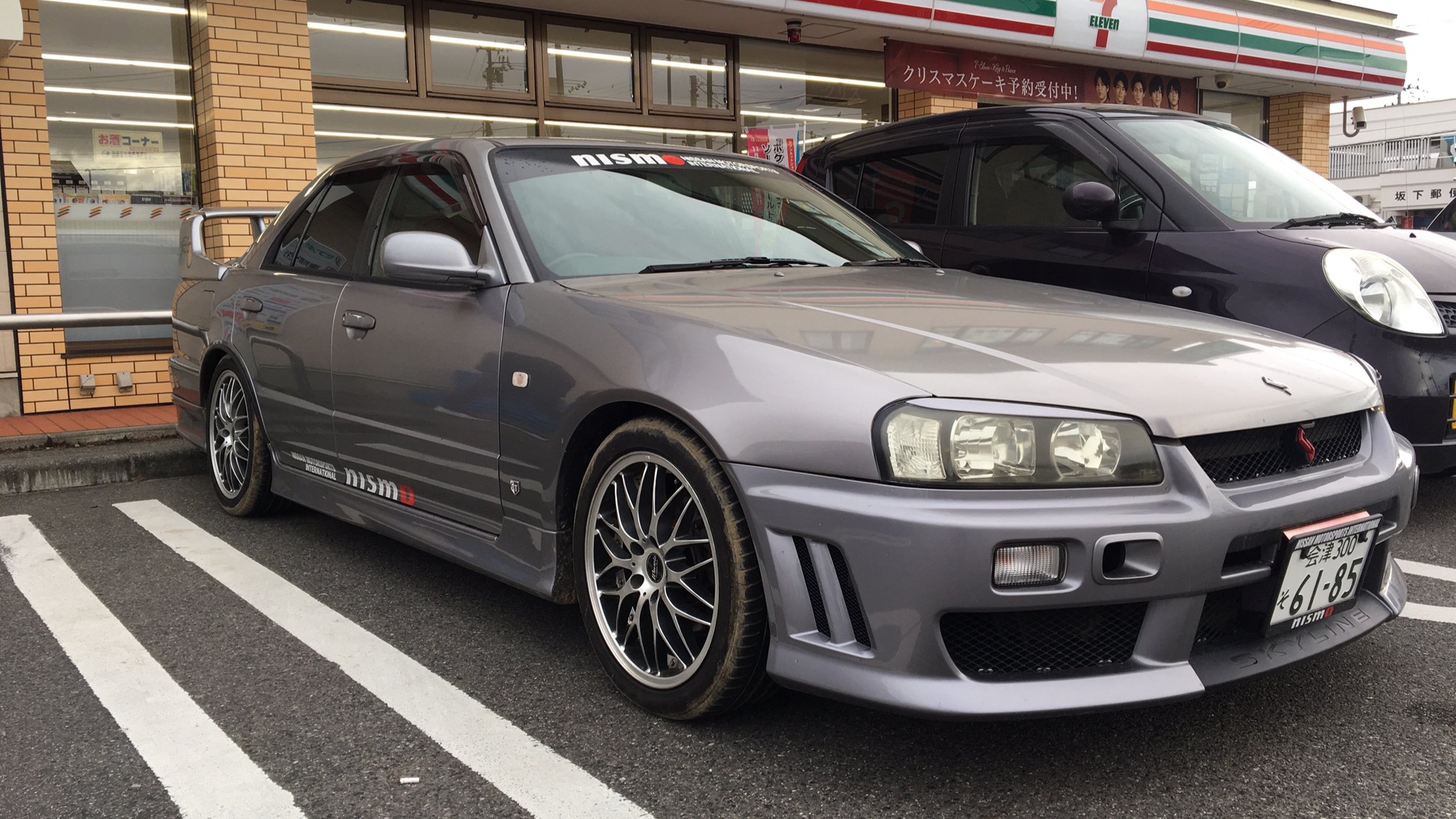 Nissan skyline hr34