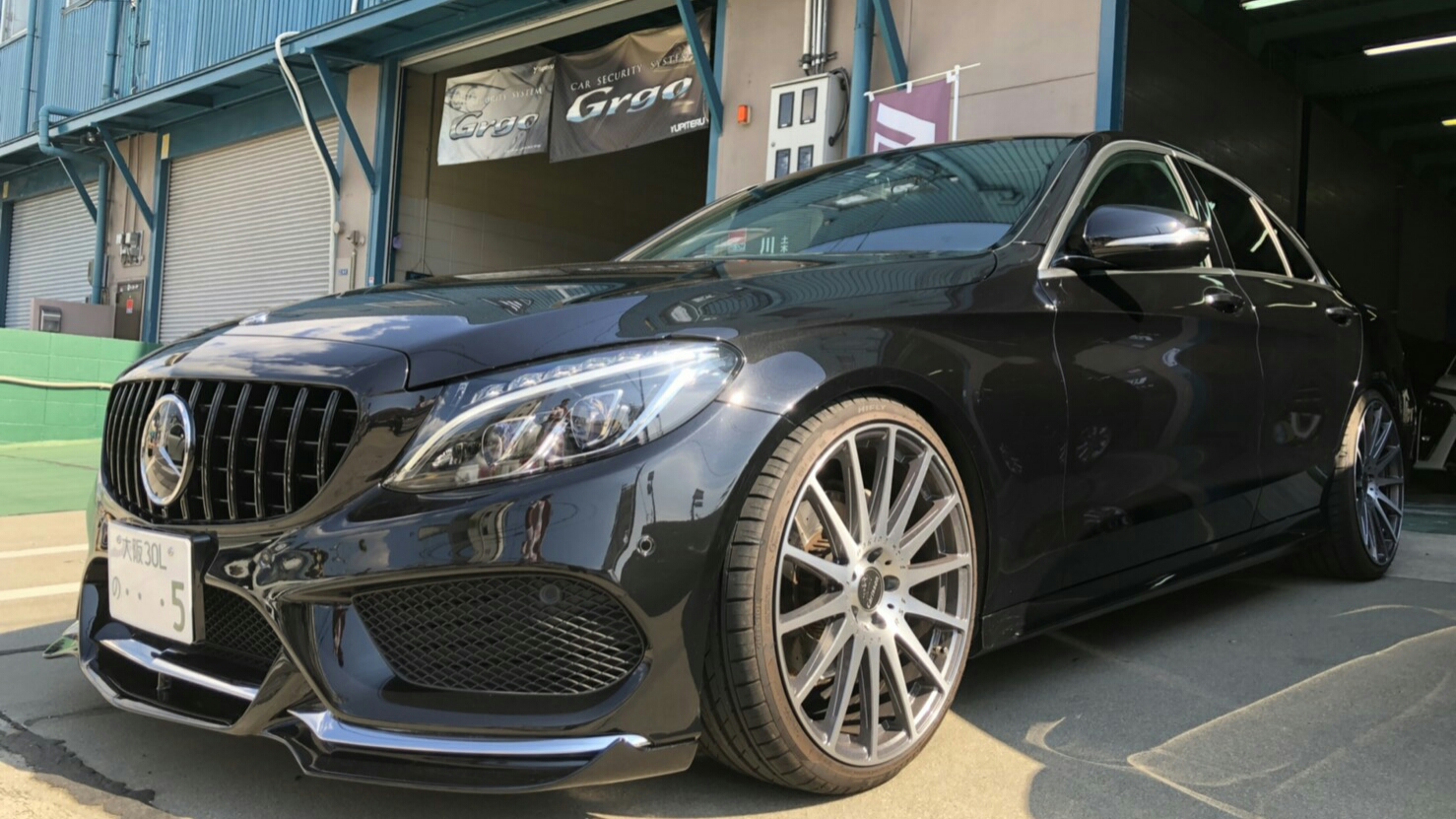 メルセデス ベンツ Benz W213 新型Eクラス セダンorクーペ GTR AMG